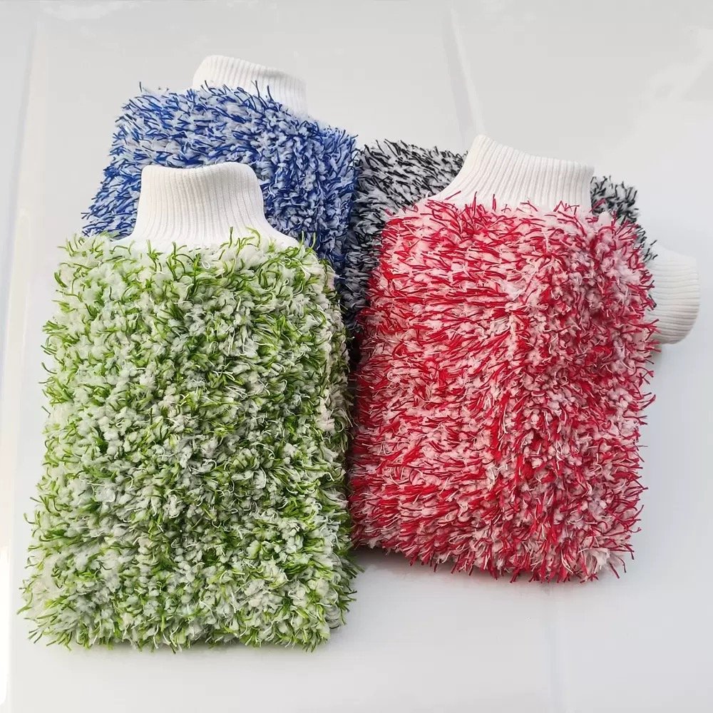 Automotive microfiber cleaning accessories